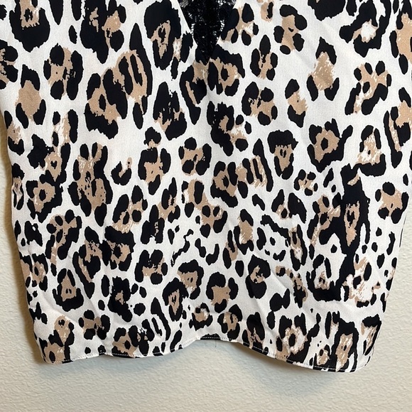 Socialite Animal Print Spaghetti Strap Tank Top - Picture 3 of 12